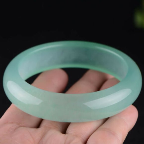 100% Authentic Icy Grade A Jadeite Jade Bangle Bracelet 57mm NWT - Picture 5 of 10